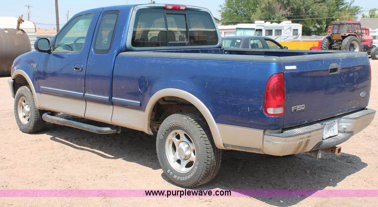 image for item L9916 1997 Ford F150 XLT SuperCab pickup truck