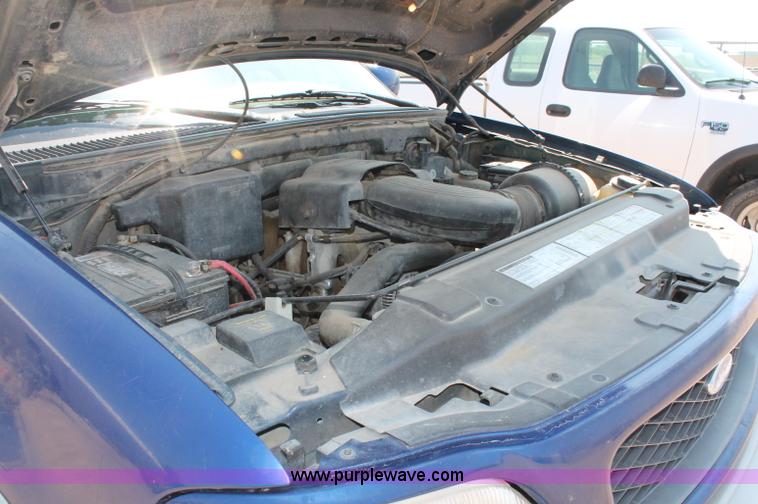 image for item L9916 1997 Ford F150 XLT SuperCab pickup truck