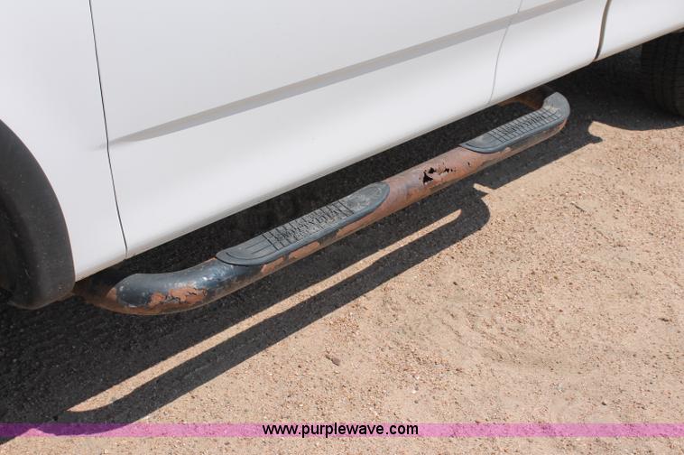 image for item L9917 2000 Ford F150 XL SuperCab pickup truck