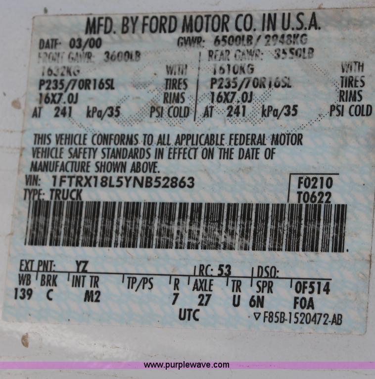 image for item L9917 2000 Ford F150 XL SuperCab pickup truck