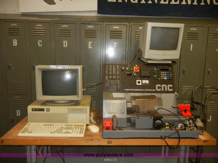 image for item M9619 CNC Emco computerized lathe