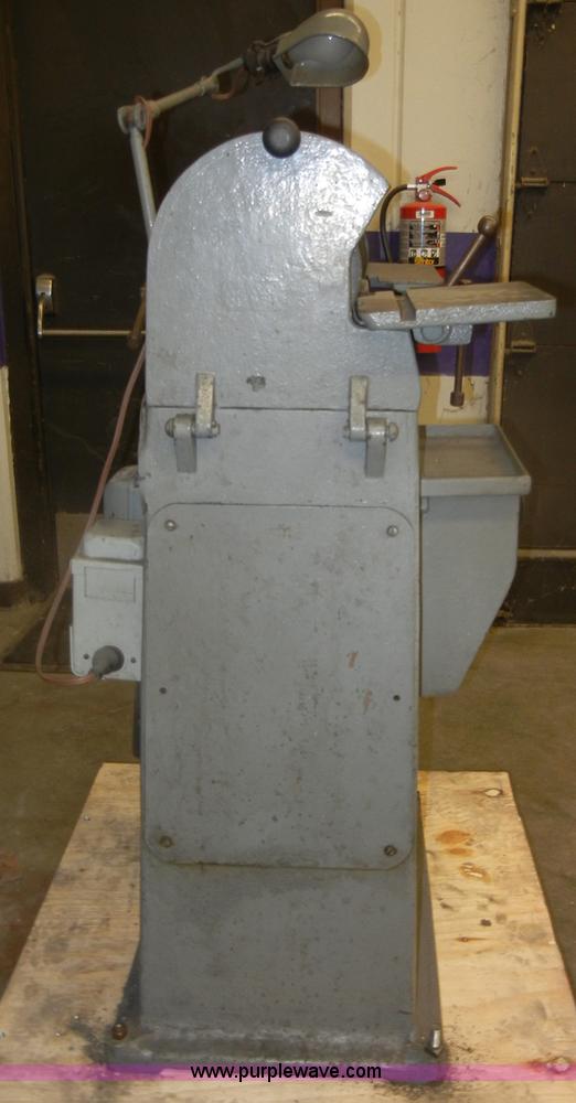 image for item M9621 Ex-Cell-O Carbide tool grinder