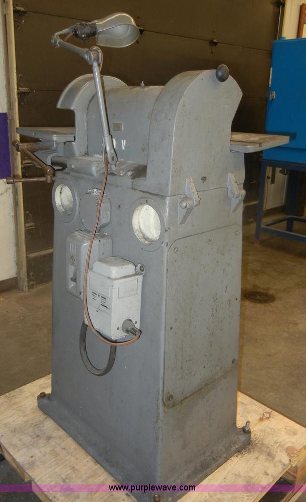 image for item M9621 Ex-Cell-O Carbide tool grinder