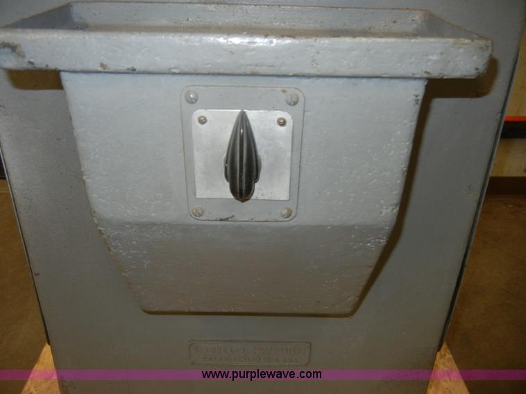 image for item M9621 Ex-Cell-O Carbide tool grinder