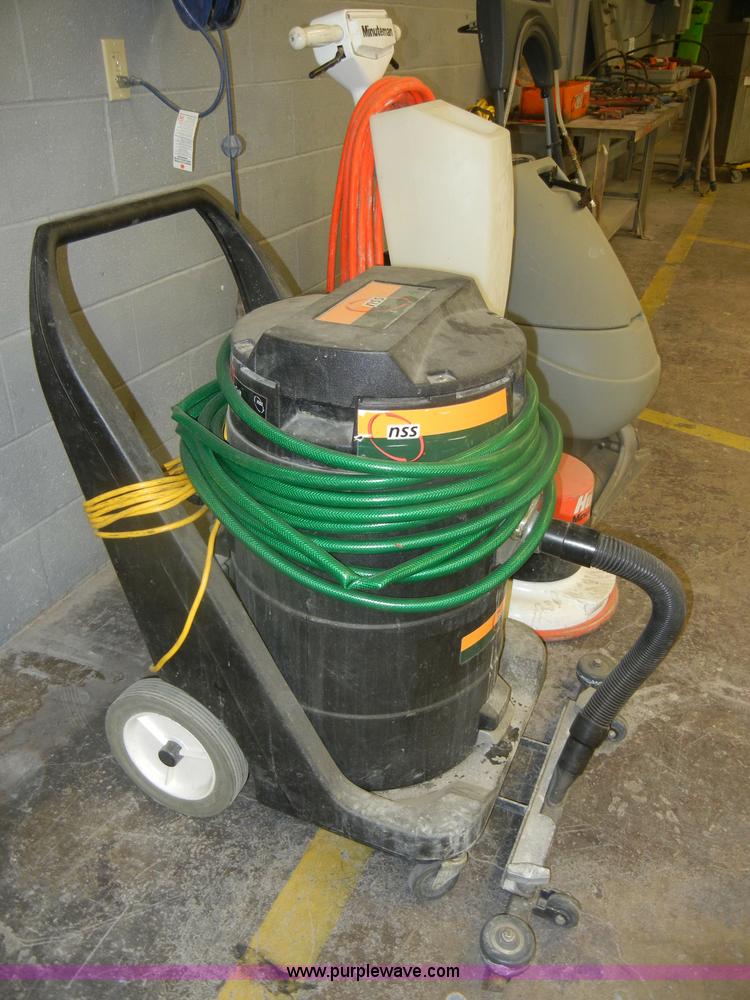image for item M9641 (3) assorted floor cleaning units