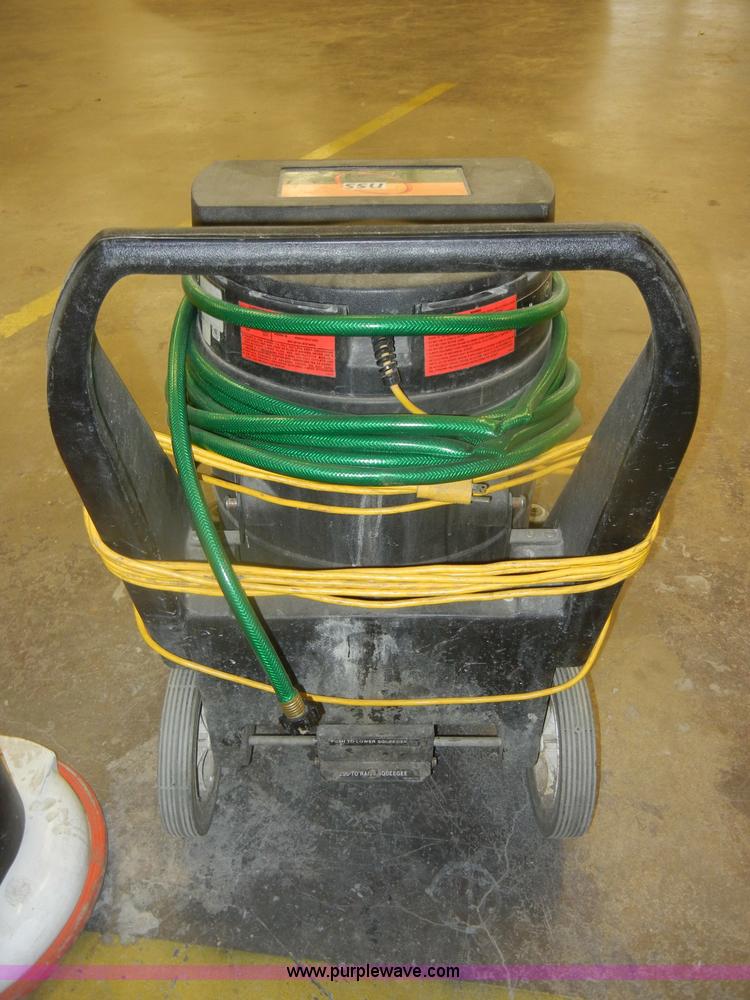 image for item M9641 (3) assorted floor cleaning units