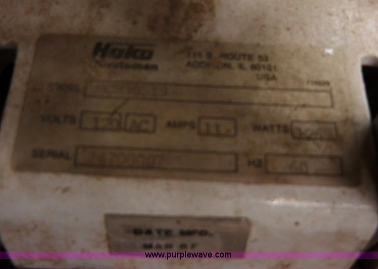 image for item M9641 (3) assorted floor cleaning units