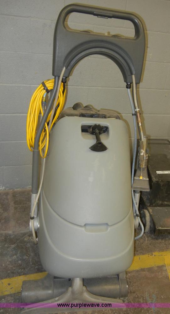 image for item M9641 (3) assorted floor cleaning units