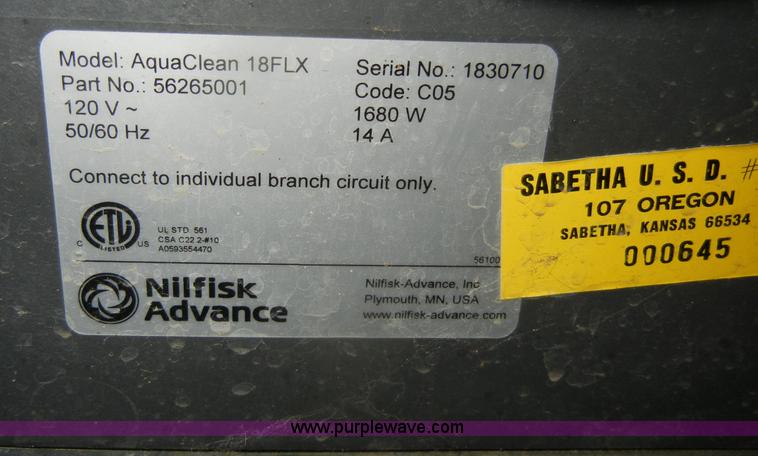 image for item M9641 (3) assorted floor cleaning units