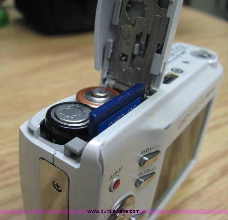 image for item R9565 Kodak Easy Share C613 digital camera