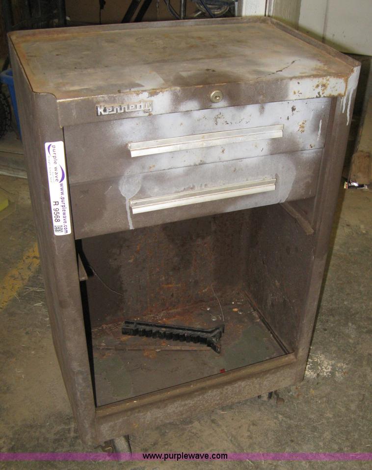 image for item R9568 Kennedy roll away tool cabinet