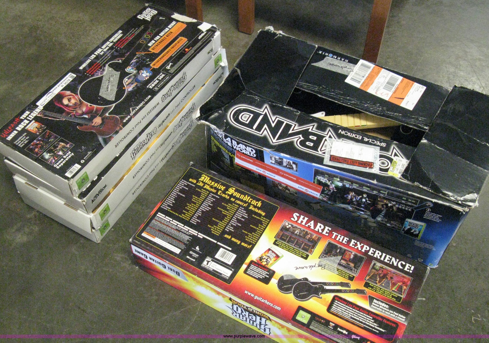 Video games in Wichita, KS Item R9578 sold Purple Wave