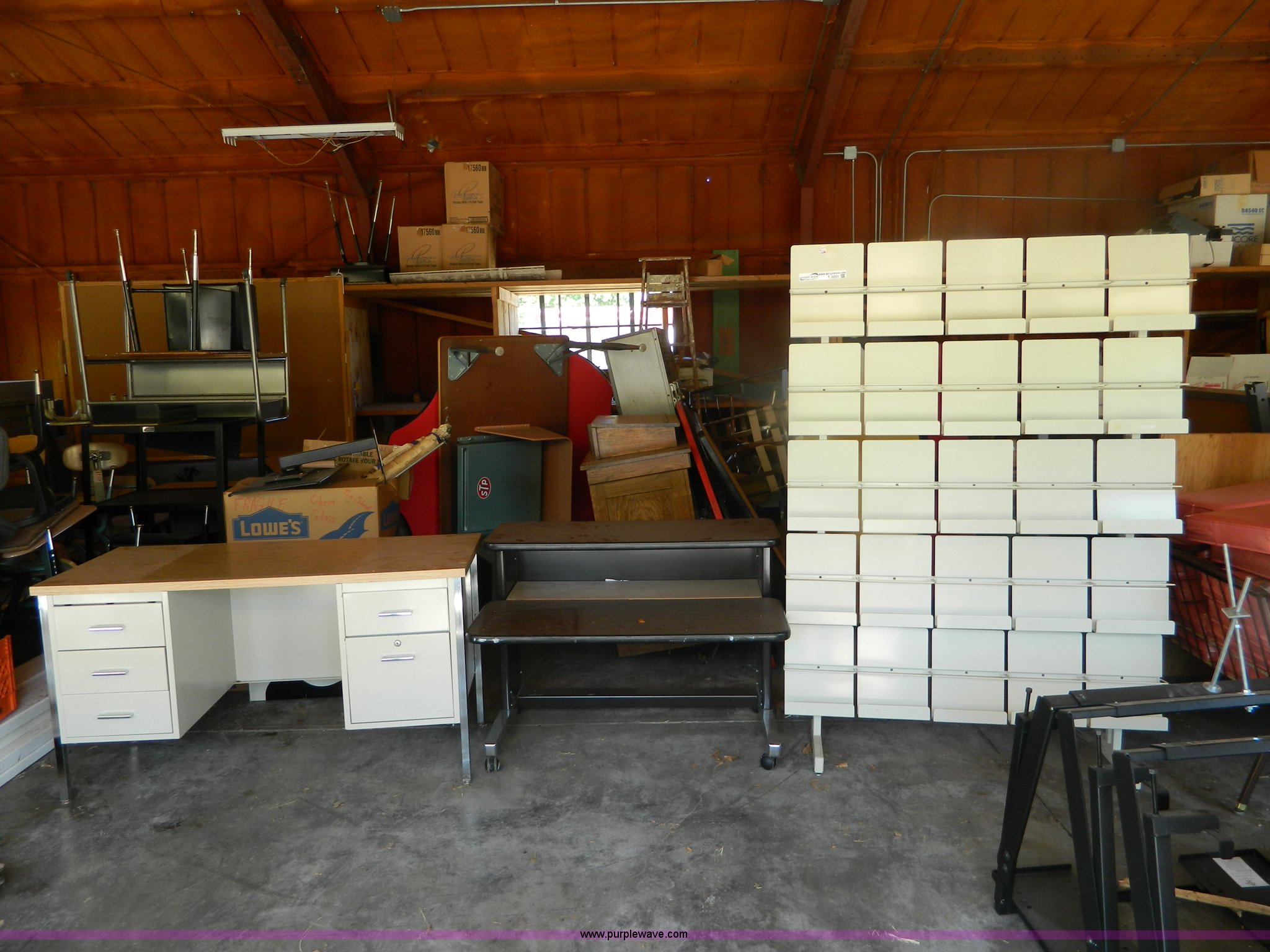 Assorted furniture in Claflin, KS Item T9261 sold Purple Wave