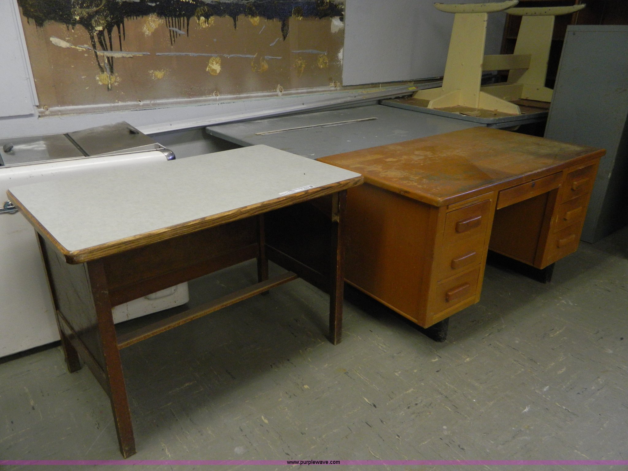 *Assorted furniture in Claflin, KS Item T9304 sold Purple Wave