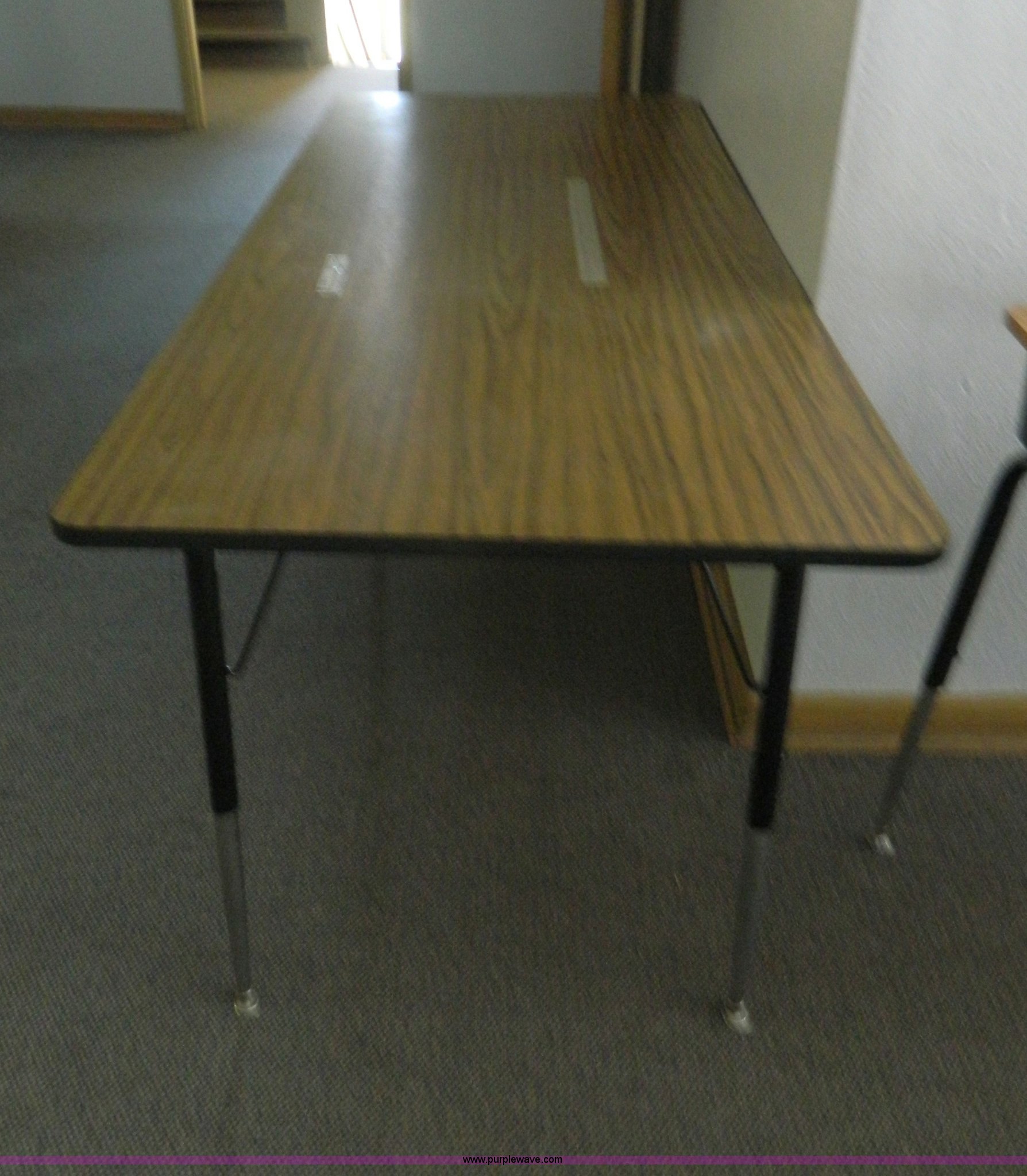 Formica top table in Claflin, KS | Item T9333 sold | Purple Wave