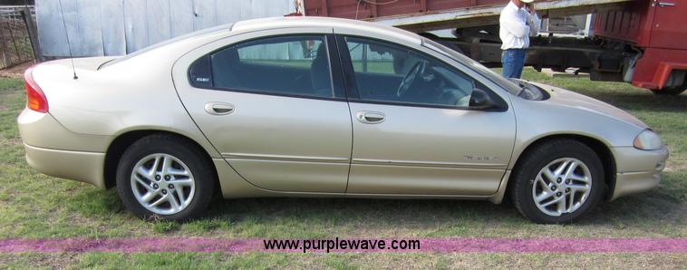 image for item A3884 2001 Dodge Intrepid SE