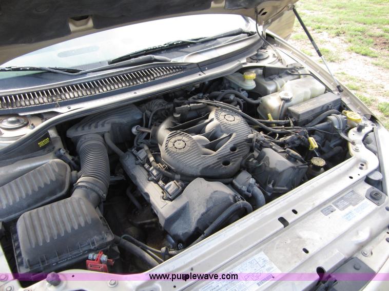 image for item A3884 2001 Dodge Intrepid SE