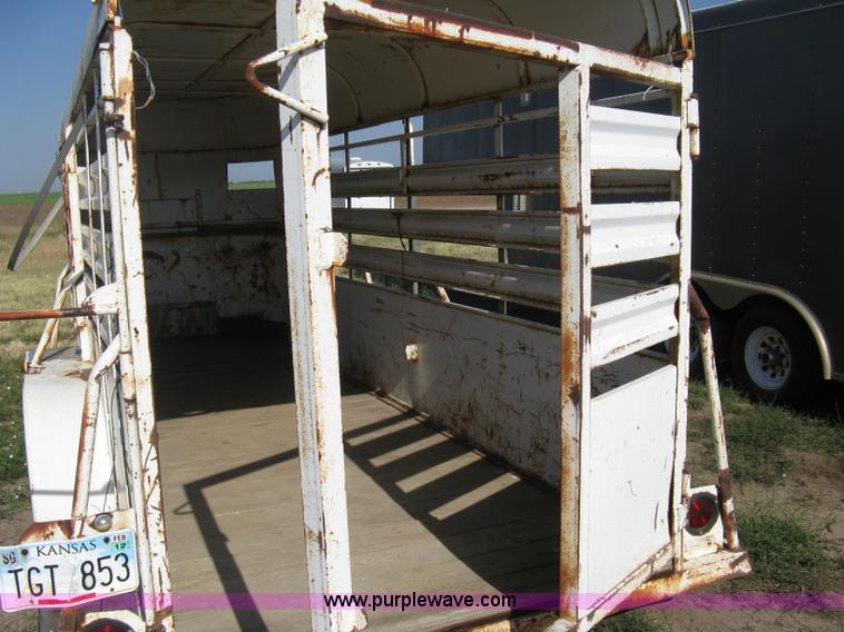 image for item A6492 1978 Hale tandem axle stock trailer