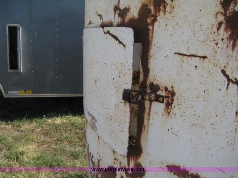 image for item A6492 1978 Hale tandem axle stock trailer