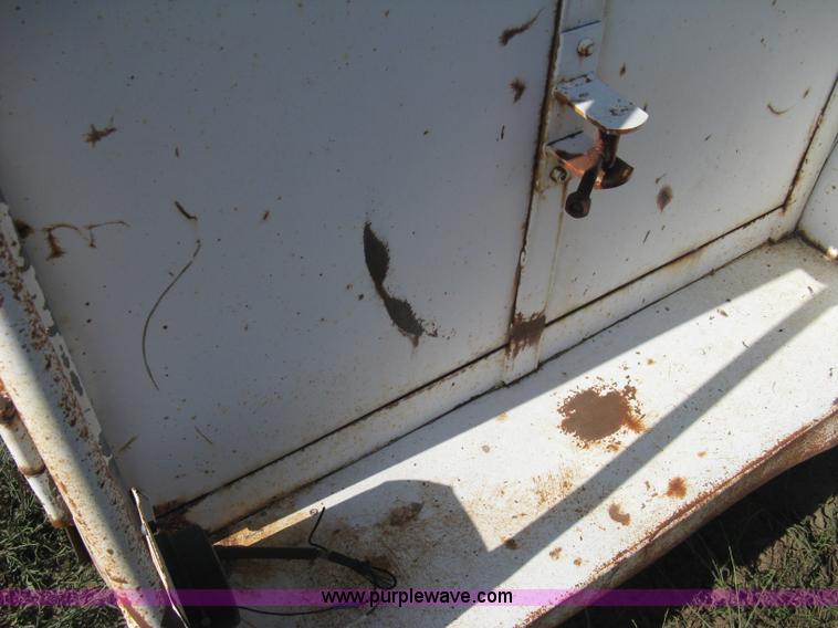 image for item A6492 1978 Hale tandem axle stock trailer