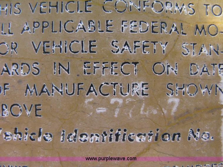 image for item A6492 1978 Hale tandem axle stock trailer