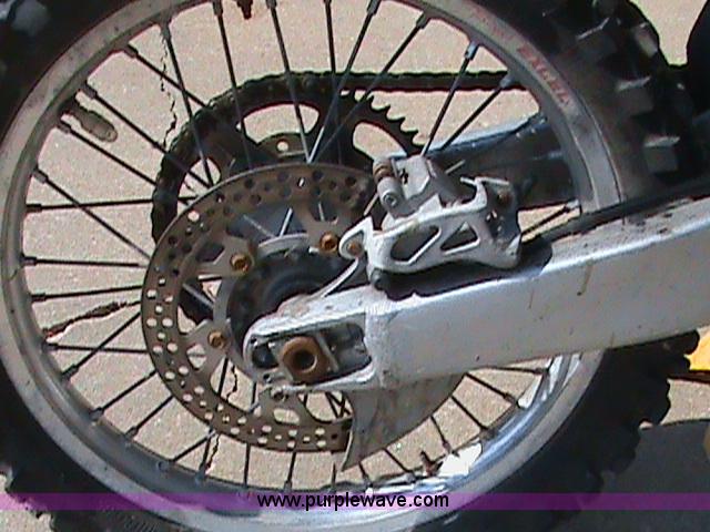 image for item B1274 1999 Yamaha YZ250 dirt bike