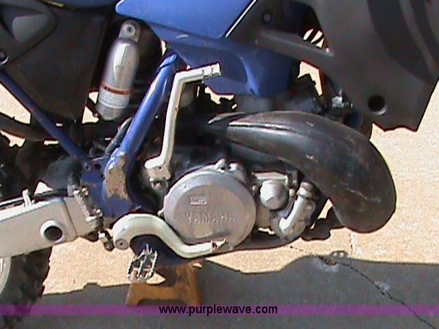 image for item B1274 1999 Yamaha YZ250 dirt bike