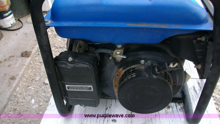 image for item B1433 Portable TG3000 generator