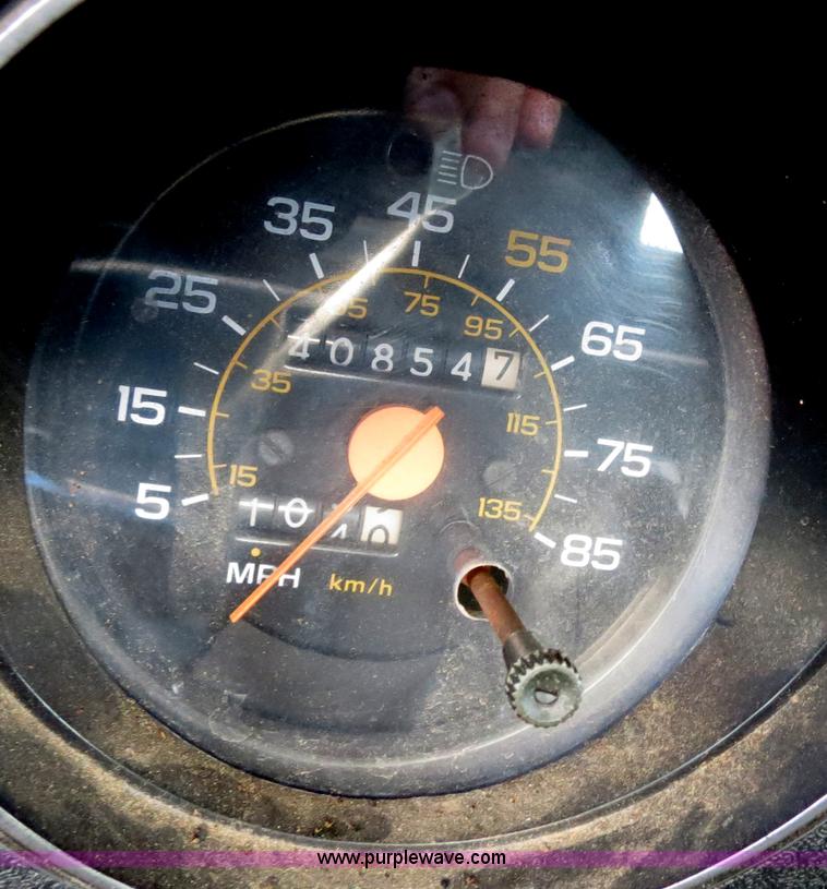 image for item B2438 1988 Chevrolet C3500 stake truck