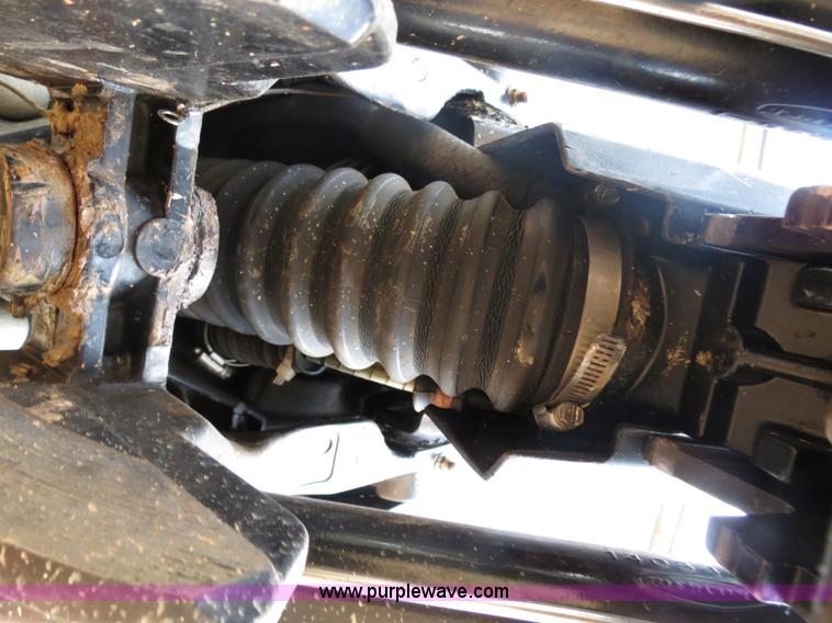 image for item B2451 1987 Invader 18'8" boat