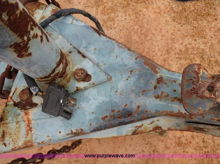 image for item B2451 1987 Invader 18'8" boat