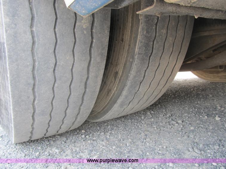 image for item B2756 1994 TMC T70606 transit bus