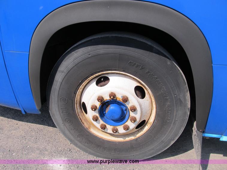 image for item B2756 1994 TMC T70606 transit bus