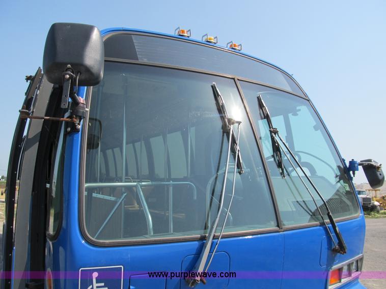 image for item B2756 1994 TMC T70606 transit bus
