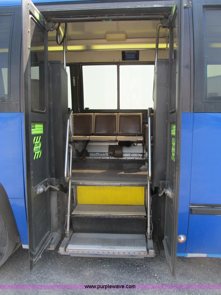 image for item B2756 1994 TMC T70606 transit bus