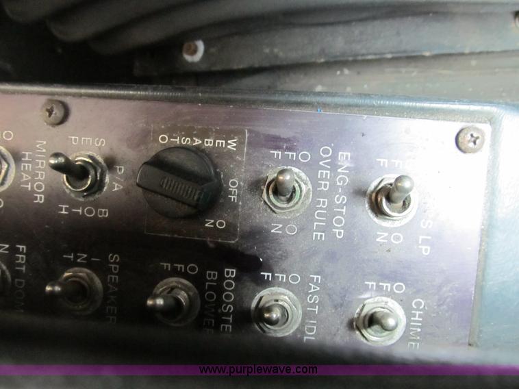 image for item B2756 1994 TMC T70606 transit bus