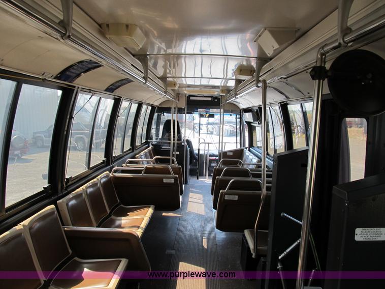 image for item B2756 1994 TMC T70606 transit bus