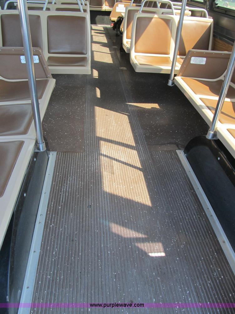 image for item B2756 1994 TMC T70606 transit bus