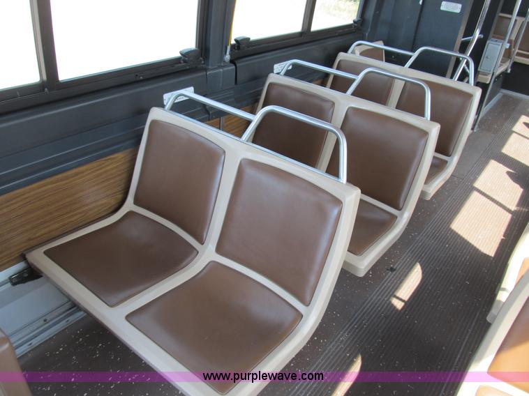 image for item B2756 1994 TMC T70606 transit bus