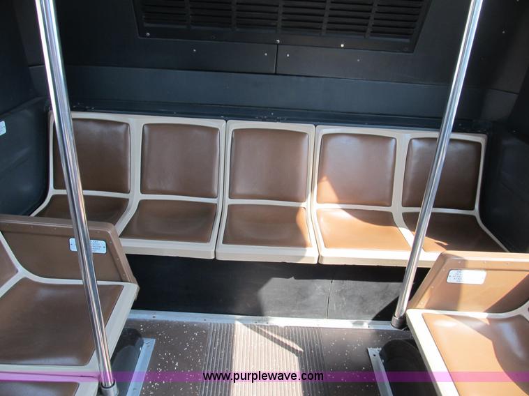 image for item B2756 1994 TMC T70606 transit bus