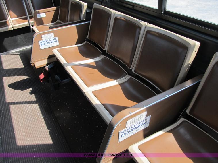 image for item B2756 1994 TMC T70606 transit bus