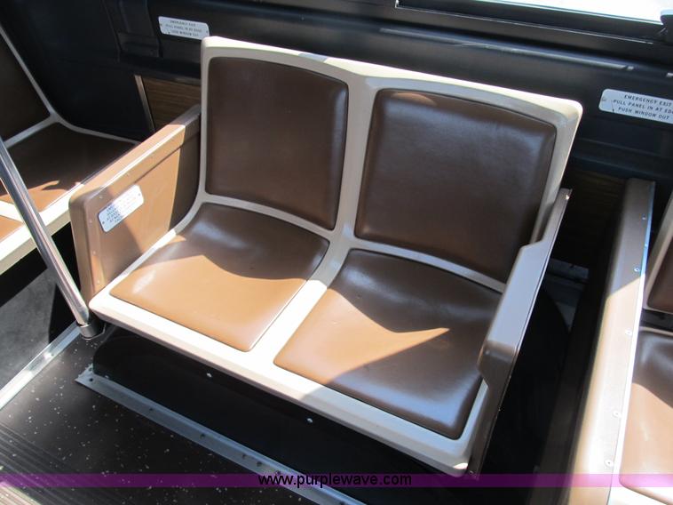 image for item B2756 1994 TMC T70606 transit bus