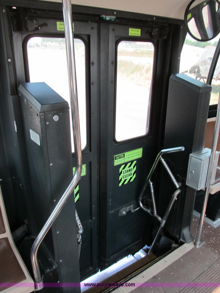 image for item B2756 1994 TMC T70606 transit bus