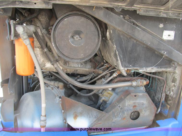 image for item B2756 1994 TMC T70606 transit bus