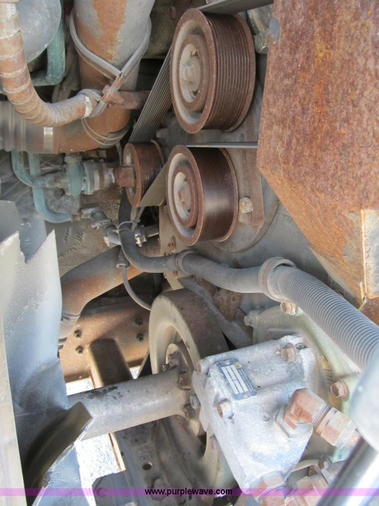 image for item B2756 1994 TMC T70606 transit bus