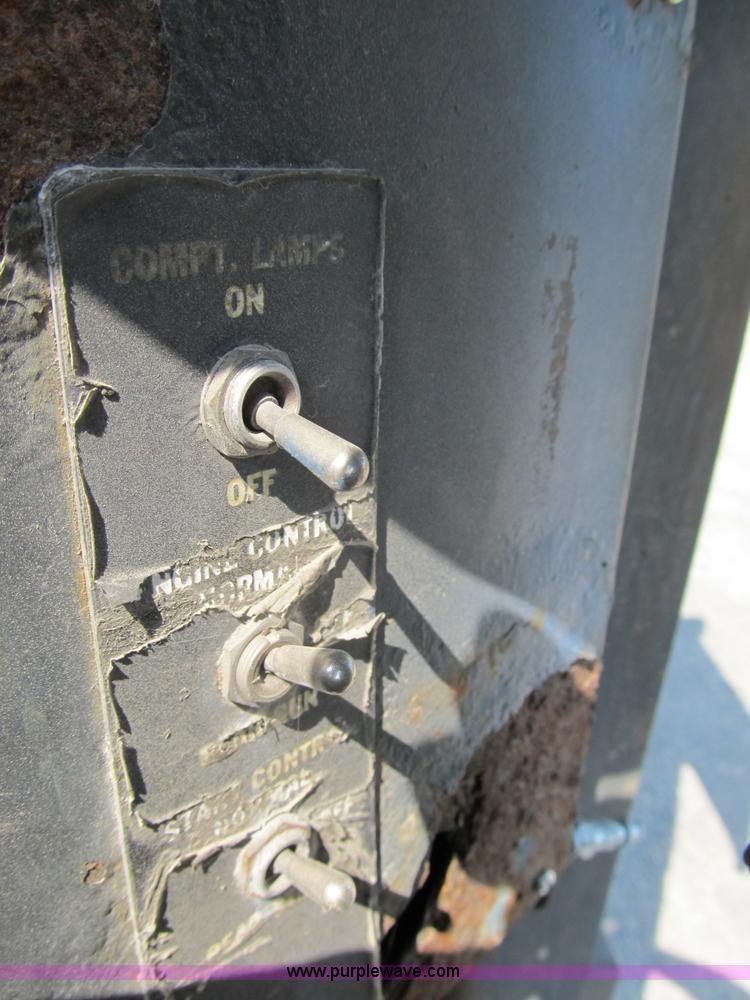 image for item B2756 1994 TMC T70606 transit bus