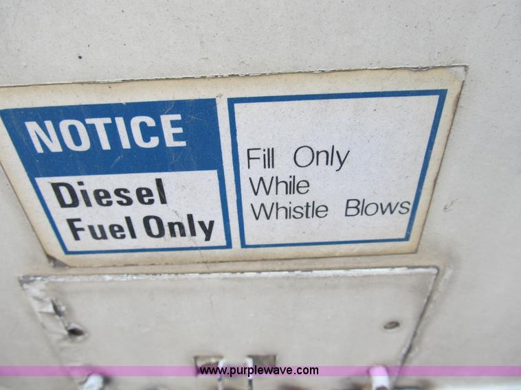 image for item B2756 1994 TMC T70606 transit bus