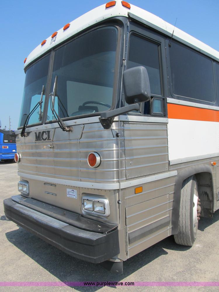 image for item B2757 1997 MCI MC-12 coach bus