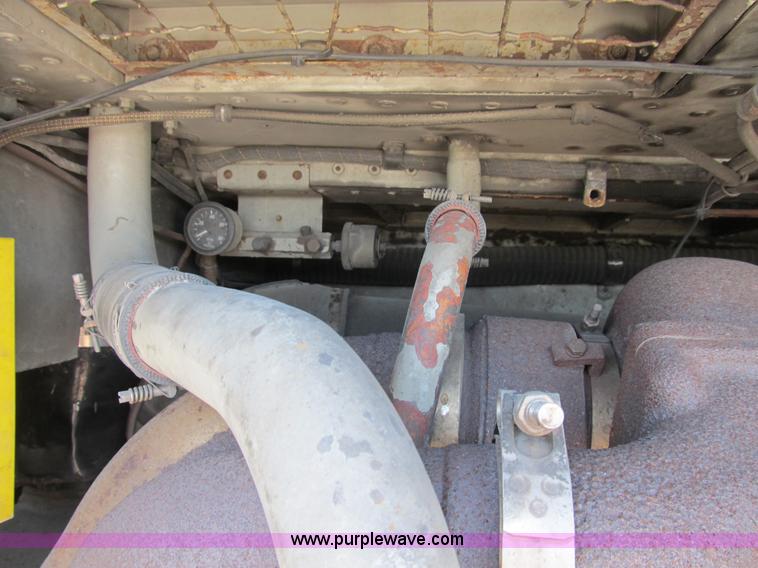 image for item B2757 1997 MCI MC-12 coach bus