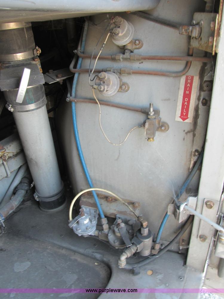 image for item B2757 1997 MCI MC-12 coach bus